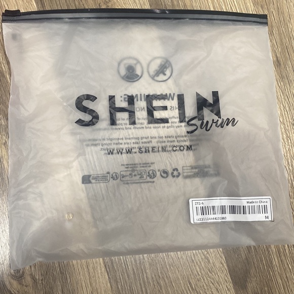 🪸 NWT SHEIN Tropical Bikini 🪸 - Picture 7 of 10